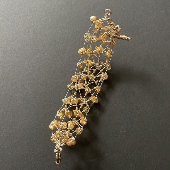 Rhinestone Pearl Bracelet - Picture 12 of 17